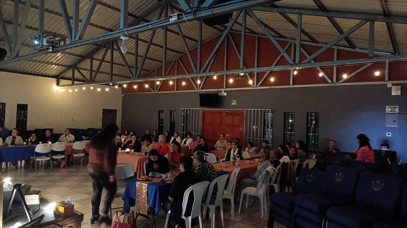 Videos Iglesia Luz a las Naciones